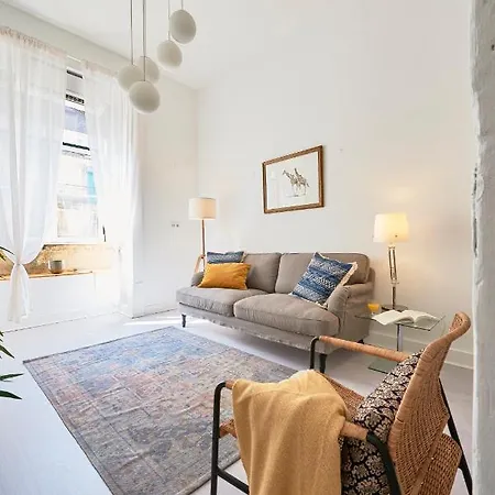 Praca Da Figueira Elegance By Msapartments Apartment